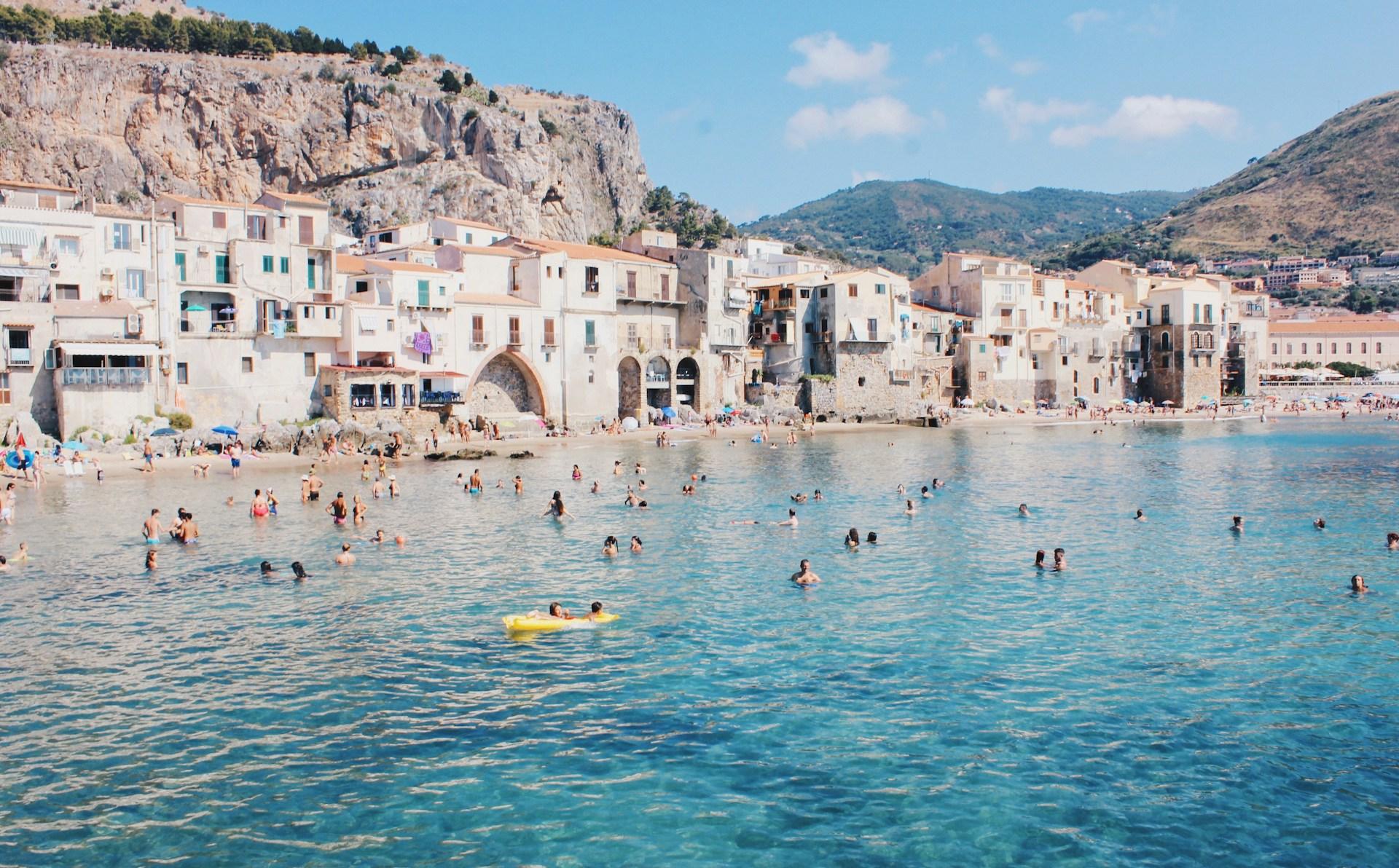 In Sicily, Tour Among Dream Beaches - background banner